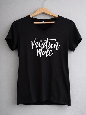 Vacation Mode Graphic Tee Women’s M Black V-Neck T-Shirt Travel Summer Casual